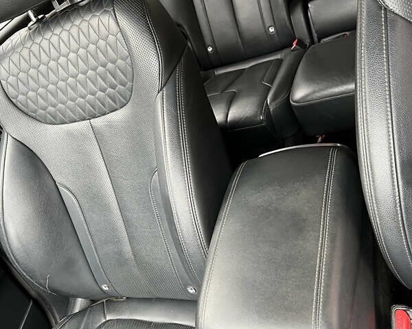 Серый Хендай Санта Фе, объемом двигателя 2.2 л и пробегом 95 тыс. км за 25999 $, фото 41 на Automoto.ua