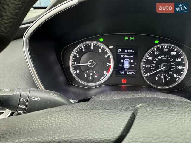 Серый Хендай Санта Фе, объемом двигателя 2.4 л и пробегом 98 тыс. км за 24000 $, фото 18 на Automoto.ua