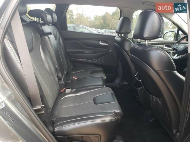 Сірий Хендай Санта Фе, об'ємом двигуна 2.36 л та пробігом 113 тис. км за 4500 $, фото 10 на Automoto.ua