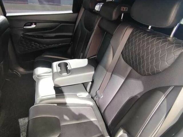 Серый Хендай Санта Фе, объемом двигателя 2 л и пробегом 86 тыс. км за 23000 $, фото 10 на Automoto.ua