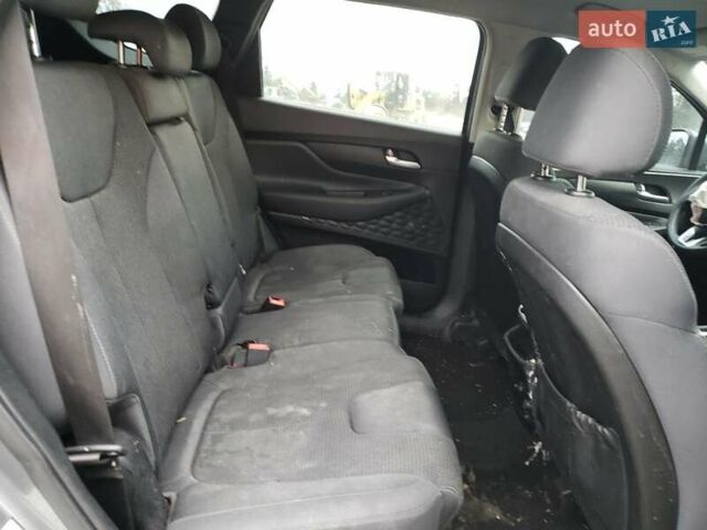 Серый Хендай Санта Фе, объемом двигателя 2.36 л и пробегом 260 тыс. км за 5500 $, фото 9 на Automoto.ua