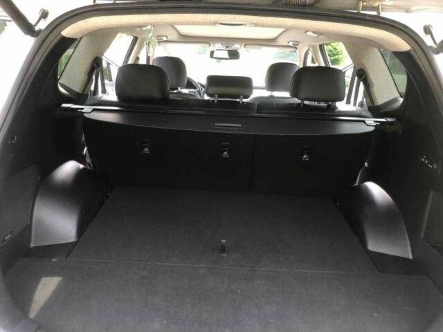 Сірий Хендай Санта Фе, об'ємом двигуна 2 л та пробігом 150 тис. км за 14500 $, фото 8 на Automoto.ua