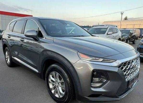 Серый Хендай Санта Фе, объемом двигателя 0 л и пробегом 138 тыс. км за 20000 $, фото 1 на Automoto.ua