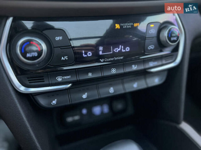 Сірий Хендай Санта Фе, об'ємом двигуна 2.2 л та пробігом 125 тис. км за 33500 $, фото 20 на Automoto.ua