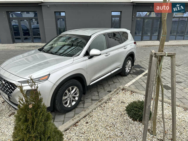 Серый Хендай Санта Фе, объемом двигателя 2.4 л и пробегом 98 тыс. км за 24000 $, фото 16 на Automoto.ua