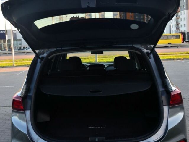 Сірий Хендай Санта Фе, об'ємом двигуна 2.4 л та пробігом 63 тис. км за 21600 $, фото 10 на Automoto.ua