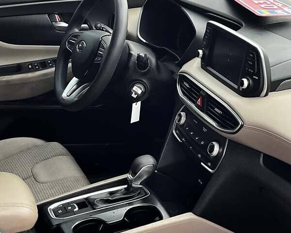 Серый Хендай Санта Фе, объемом двигателя 2.4 л и пробегом 164 тыс. км за 15200 $, фото 23 на Automoto.ua