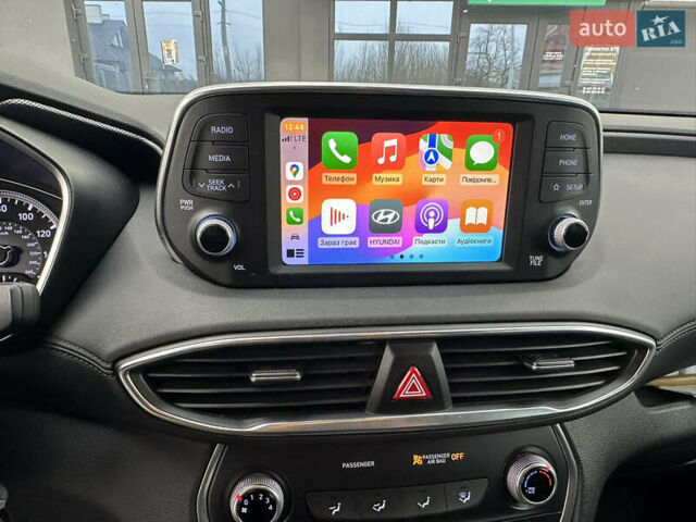 Серый Хендай Санта Фе, объемом двигателя 2.4 л и пробегом 98 тыс. км за 24000 $, фото 33 на Automoto.ua