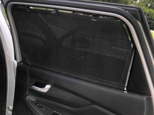 Сірий Хендай Санта Фе, об'ємом двигуна 2 л та пробігом 150 тис. км за 14500 $, фото 12 на Automoto.ua