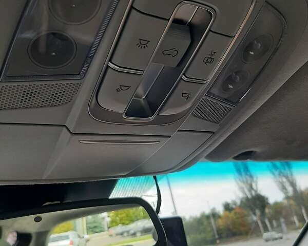 Сірий Хендай Санта Фе, об'ємом двигуна 2 л та пробігом 104 тис. км за 29300 $, фото 9 на Automoto.ua