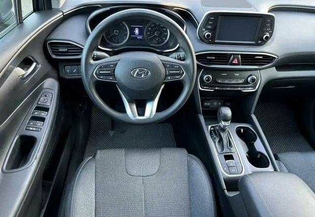 Серый Хендай Санта Фе, объемом двигателя 0 л и пробегом 138 тыс. км за 20000 $, фото 7 на Automoto.ua