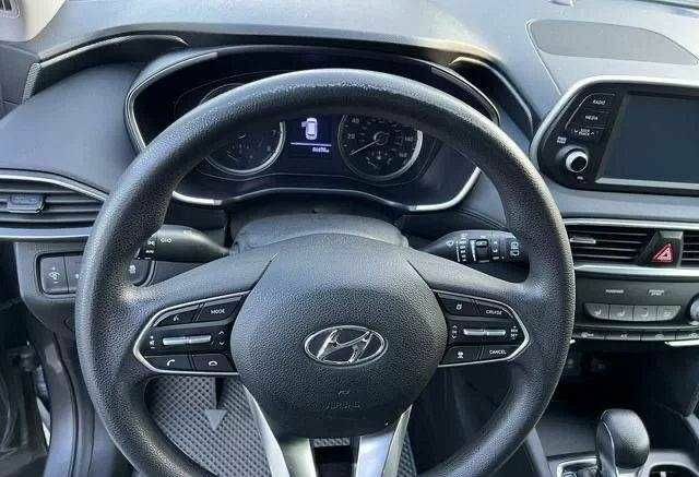 Серый Хендай Санта Фе, объемом двигателя 0 л и пробегом 138 тыс. км за 20000 $, фото 8 на Automoto.ua