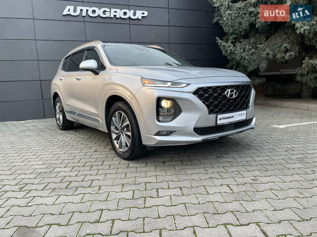 Серый Хендай Санта Фе, объемом двигателя 2.36 л и пробегом 21 тыс. км за 23900 $, фото 1 на Automoto.ua