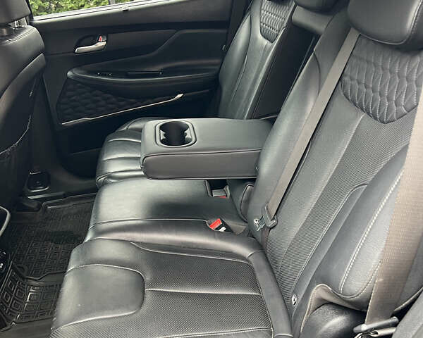 Серый Хендай Санта Фе, объемом двигателя 2.2 л и пробегом 95 тыс. км за 25999 $, фото 35 на Automoto.ua