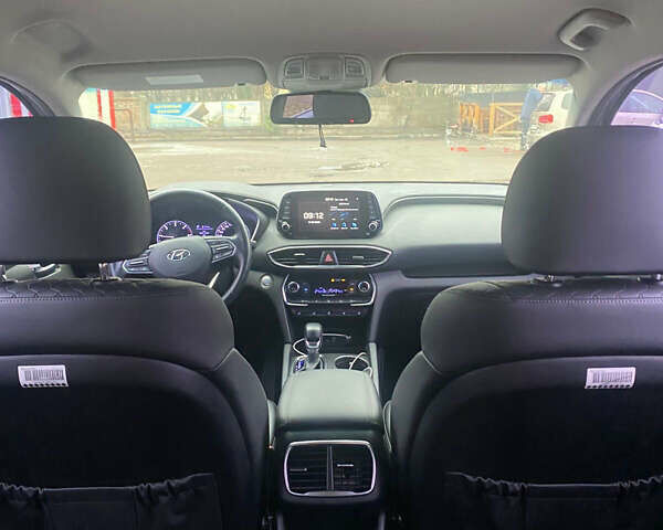 Серый Хендай Санта Фе, объемом двигателя 0 л и пробегом 132 тыс. км за 24800 $, фото 13 на Automoto.ua