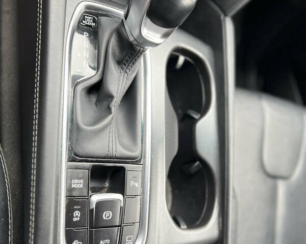 Серый Хендай Санта Фе, объемом двигателя 2.2 л и пробегом 95 тыс. км за 25999 $, фото 45 на Automoto.ua