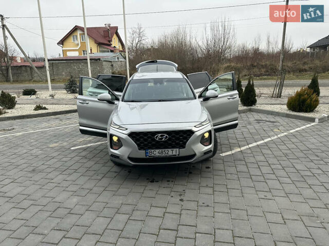 Серый Хендай Санта Фе, объемом двигателя 2.4 л и пробегом 98 тыс. км за 24000 $, фото 11 на Automoto.ua