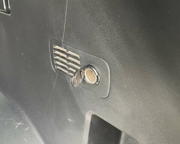 Серый Хендай Санта Фе, объемом двигателя 2.36 л и пробегом 99 тыс. км за 19800 $, фото 12 на Automoto.ua