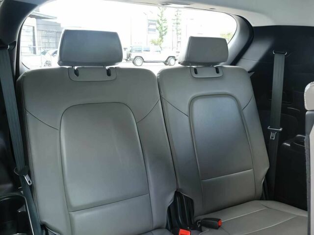 Серый Хендай Санта Фе, объемом двигателя 3.3 л и пробегом 39 тыс. км за 10000 $, фото 13 на Automoto.ua