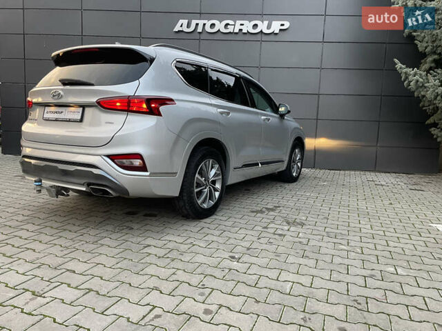 Серый Хендай Санта Фе, объемом двигателя 2.36 л и пробегом 21 тыс. км за 23900 $, фото 7 на Automoto.ua