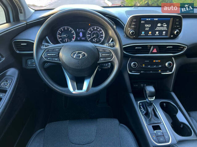 Серый Хендай Санта Фе, объемом двигателя 2.36 л и пробегом 126 тыс. км за 16900 $, фото 28 на Automoto.ua