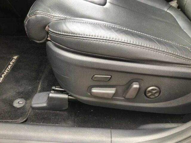 Сірий Хендай Санта Фе, об'ємом двигуна 2 л та пробігом 150 тис. км за 14500 $, фото 21 на Automoto.ua