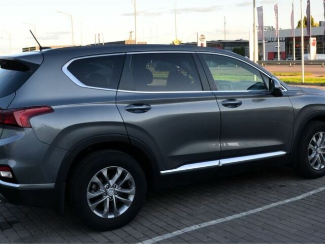 Сірий Хендай Санта Фе, об'ємом двигуна 2.4 л та пробігом 63 тис. км за 21600 $, фото 2 на Automoto.ua