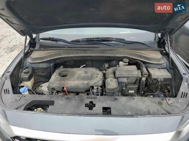 Сірий Хендай Санта Фе, об'ємом двигуна 2.36 л та пробігом 94 тис. км за 4800 $, фото 10 на Automoto.ua