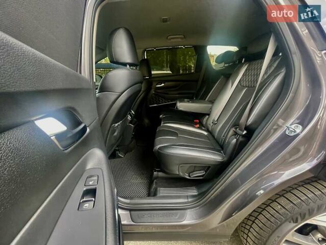 Серый Хендай Санта Фе, объемом двигателя 2 л и пробегом 141 тыс. км за 30500 $, фото 29 на Automoto.ua