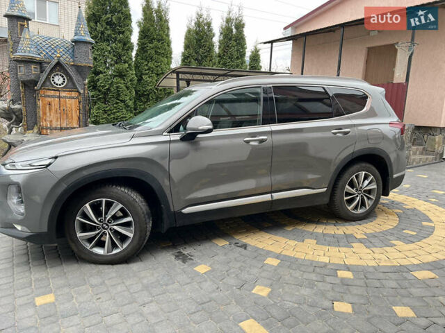 Серый Хендай Санта Фе, объемом двигателя 2.2 л и пробегом 95 тыс. км за 25999 $, фото 10 на Automoto.ua