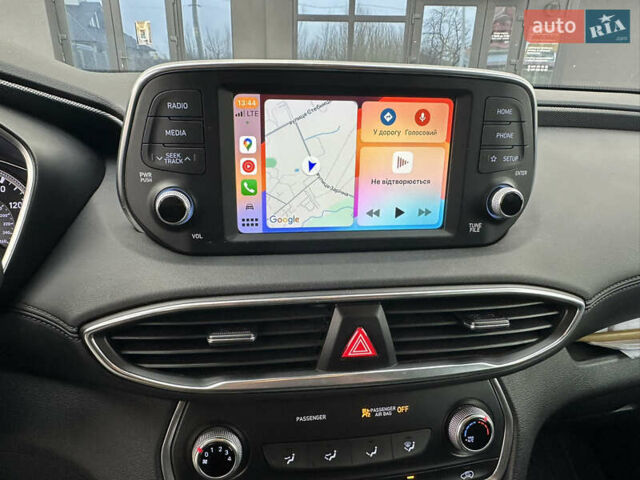 Серый Хендай Санта Фе, объемом двигателя 2.4 л и пробегом 98 тыс. км за 24000 $, фото 32 на Automoto.ua