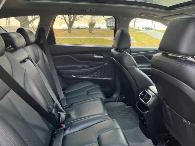 Серый Хендай Санта Фе, объемом двигателя 2 л и пробегом 36 тыс. км за 9500 $, фото 10 на Automoto.ua