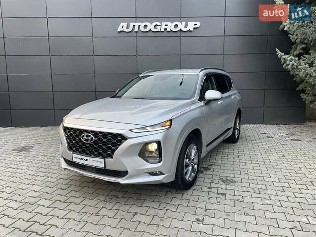 Серый Хендай Санта Фе, объемом двигателя 2.36 л и пробегом 21 тыс. км за 23900 $, фото 4 на Automoto.ua