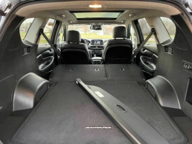 Серый Хендай Санта Фе, объемом двигателя 2 л и пробегом 36 тыс. км за 9500 $, фото 11 на Automoto.ua