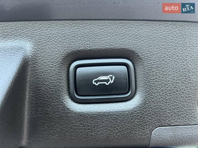 Сірий Хендай Санта Фе, об'ємом двигуна 2.2 л та пробігом 125 тис. км за 33500 $, фото 33 на Automoto.ua