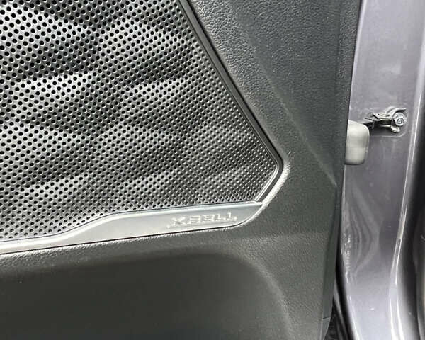 Сірий Хендай Санта Фе, об'ємом двигуна 2.15 л та пробігом 138 тис. км за 36500 $, фото 13 на Automoto.ua