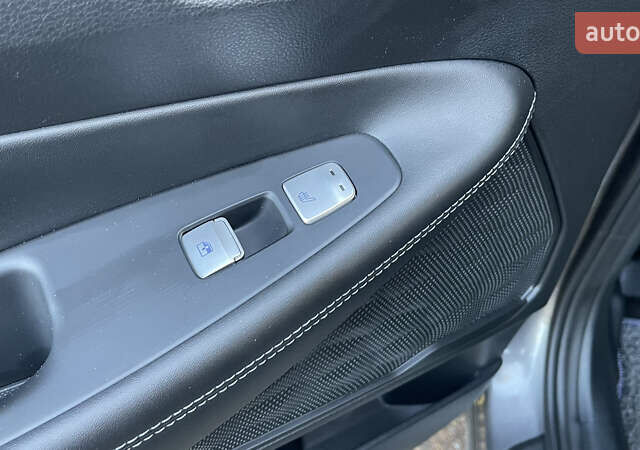 Хендай Санта Фе 2020 у Умани на Automoto.ua Сірий Хендай Санта Фе, об'ємом двигуна 2.15 л та пробігом 94 тис. км за 37700 $, фото 12 на Automoto.ua