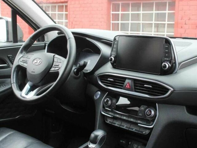 Серый Хендай Санта Фе, объемом двигателя 2.2 л и пробегом 110 тыс. км за 21700 $, фото 8 на Automoto.ua