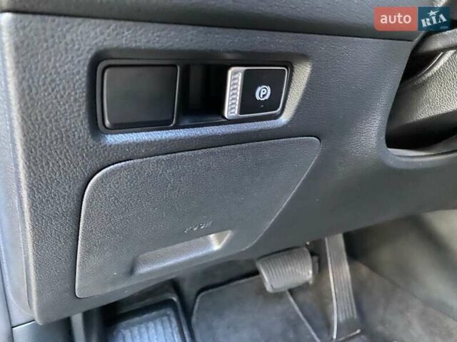 Серый Хендай Санта Фе, объемом двигателя 2.2 л и пробегом 153 тыс. км за 29400 $, фото 50 на Automoto.ua