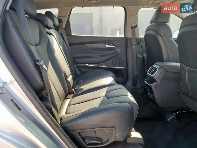 Серый Хендай Санта Фе, объемом двигателя 2 л и пробегом 83 тыс. км за 5200 $, фото 10 на Automoto.ua