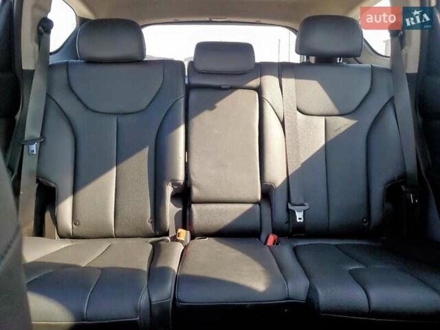 Серый Хендай Санта Фе, объемом двигателя 2 л и пробегом 83 тыс. км за 5200 $, фото 9 на Automoto.ua