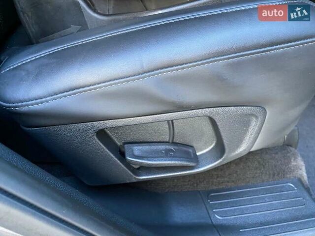 Серый Хендай Санта Фе, объемом двигателя 2.2 л и пробегом 153 тыс. км за 29400 $, фото 80 на Automoto.ua