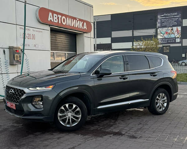 Серый Хендай Санта Фе, объемом двигателя 2.36 л и пробегом 170 тыс. км за 18600 $, фото 9 на Automoto.ua