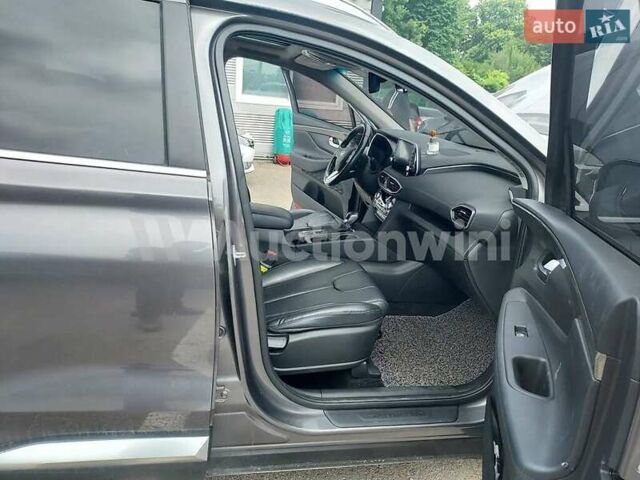 Сірий Хендай Санта Фе, об'ємом двигуна 2 л та пробігом 90 тис. км за 12900 $, фото 13 на Automoto.ua