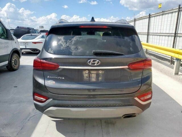 Серый Хендай Санта Фе, объемом двигателя 0 л и пробегом 10 тыс. км за 16500 $, фото 4 на Automoto.ua