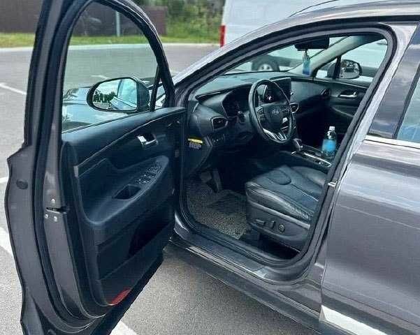 Серый Хендай Санта Фе, объемом двигателя 2 л и пробегом 95 тыс. км за 20000 $, фото 10 на Automoto.ua