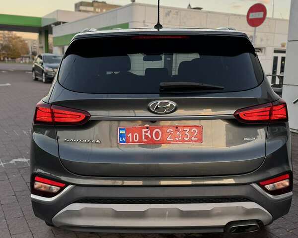 Серый Хендай Санта Фе, объемом двигателя 2.36 л и пробегом 170 тыс. км за 18600 $, фото 15 на Automoto.ua
