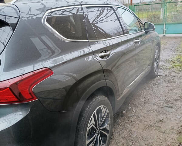 Сірий Хендай Санта Фе, об'ємом двигуна 2 л та пробігом 114 тис. км за 52000 $, фото 5 на Automoto.ua