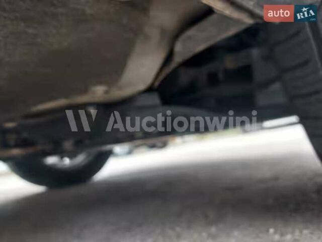 Сірий Хендай Санта Фе, об'ємом двигуна 2 л та пробігом 90 тис. км за 12900 $, фото 32 на Automoto.ua