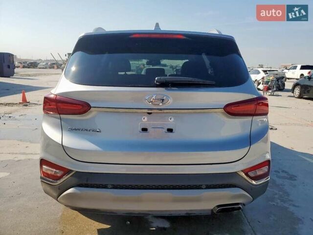 Серый Хендай Санта Фе, объемом двигателя 2 л и пробегом 83 тыс. км за 5200 $, фото 5 на Automoto.ua